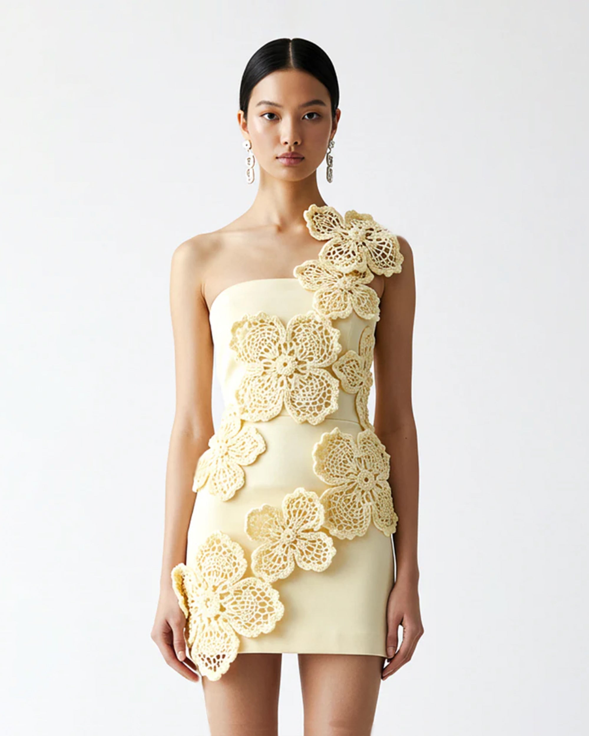 Crochet Floral Appliqu¨¦ Mini Dress - Yellow