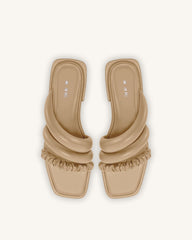 Jada Flat Mule - Cane sugar