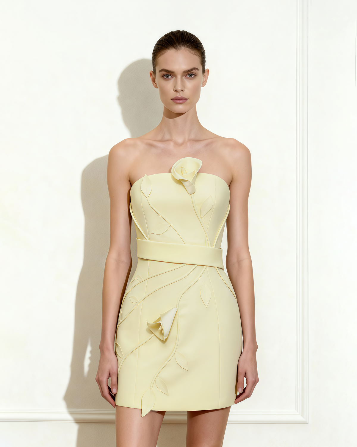 3D Floral Appliqu¨¦ Strapless Mini Dress - Yellow